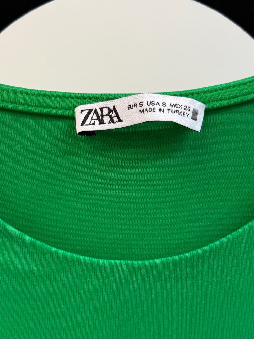 Zara Green Maxi Dress with Triple Circular Cutouts - Picture 3 of 4